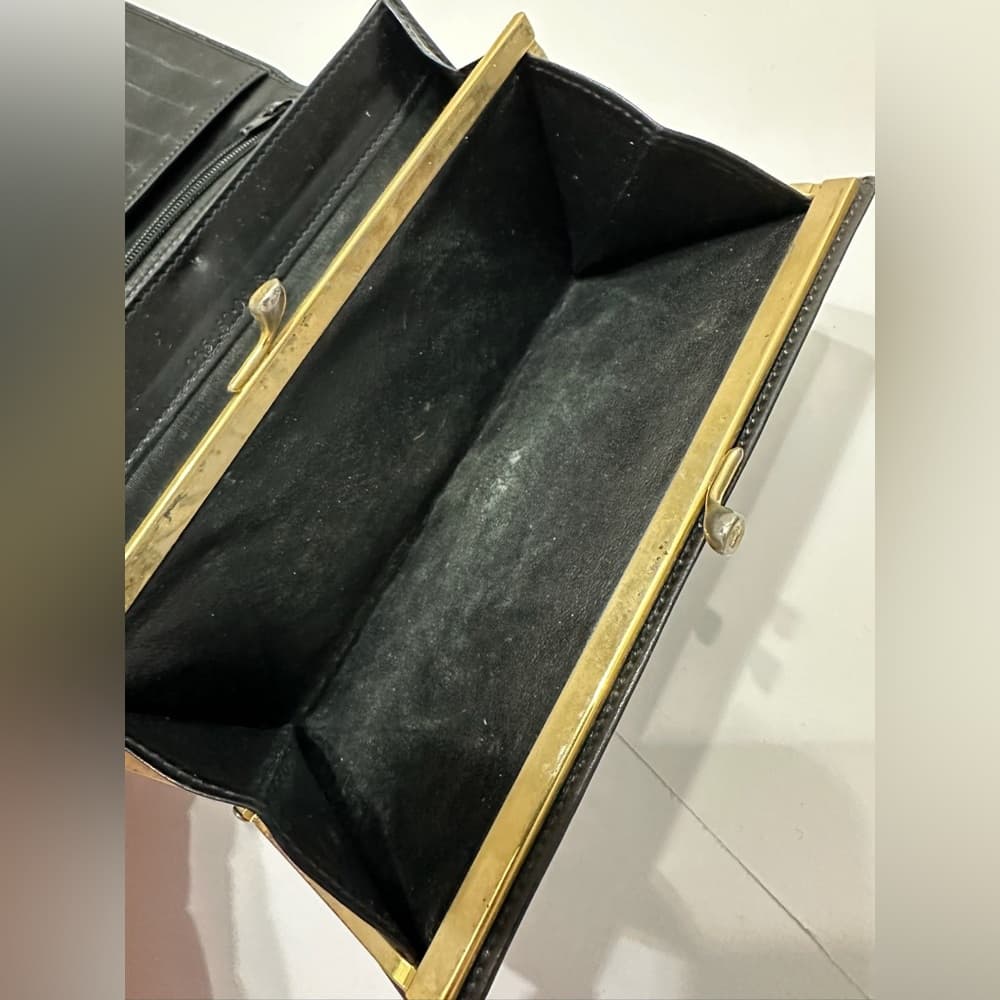 Gucci Black Leather Bifold Wallet Vintage with Gold CC Closure Authentic Luxury - Thumbnail 5