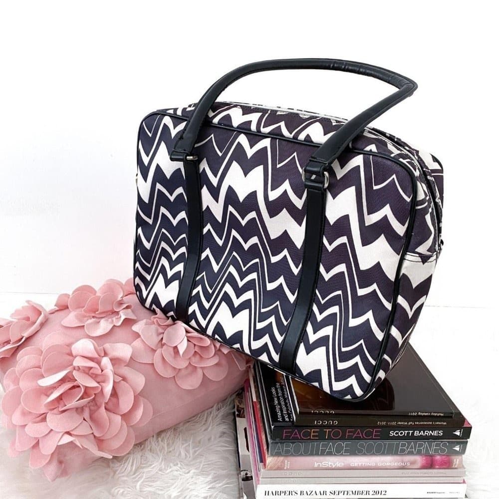 Missoni Black White Chevron Large Carry-on Zip Travel Bag Small Luggage - Thumbnail 6