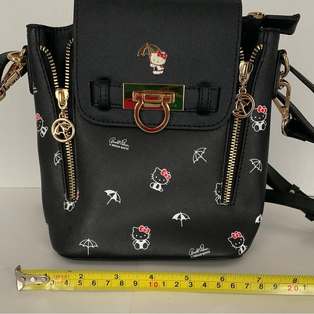 Hello Kitty X Arnold Palmer Crossbody Mini Backpack - Very RARE Limited Edition - Thumbnail 10