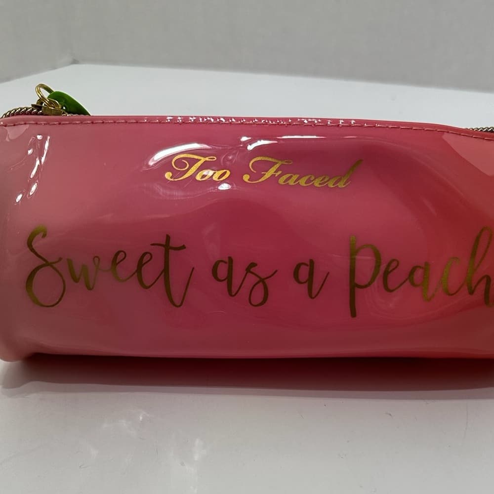 NWOT Too Faced Sweet as a Peach Collectors Edition Makeup Toiletry Travel Pouch - Thumbnail 11