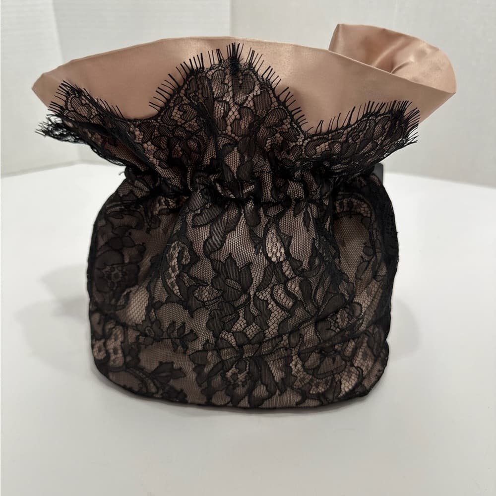 Marchesa x Beauty.com Blush Nude Satin & Black Lace Cosmetics Pouch Bag w Bow - Thumbnail 5