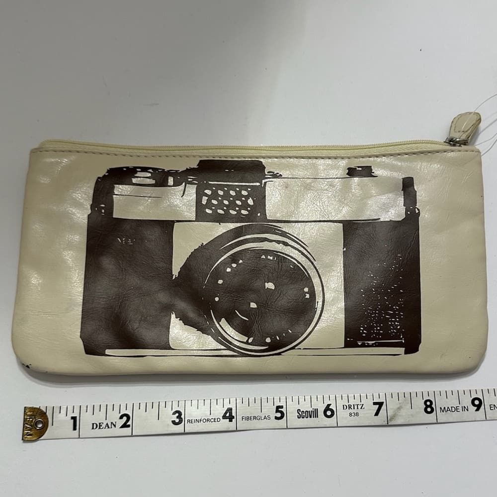 NWT Xhilaration Cream Zip Wallet Pouch Vintage Camera Print Y2K Gorpcore Travel - Thumbnail 2