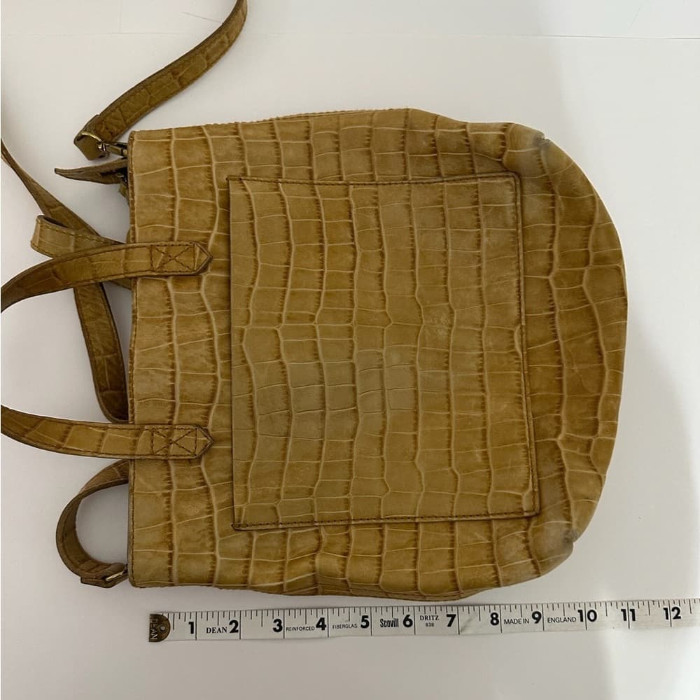 Madewell Zip-Top Transport Crossbody Croc Embossed Leather Edition Tote Bag - Thumbnail 4