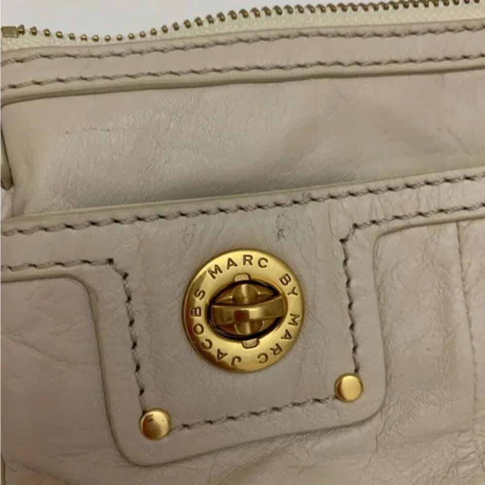 Marc By Marc Jacobs Cream Totally Turnlock Percy Crossbody Bag | Gold Hardware - Thumbnail 6