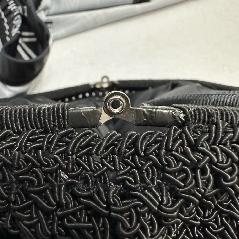 Vintage Crochet Snap Closure Purse Black with Crossbody Strap - Thumbnail 9