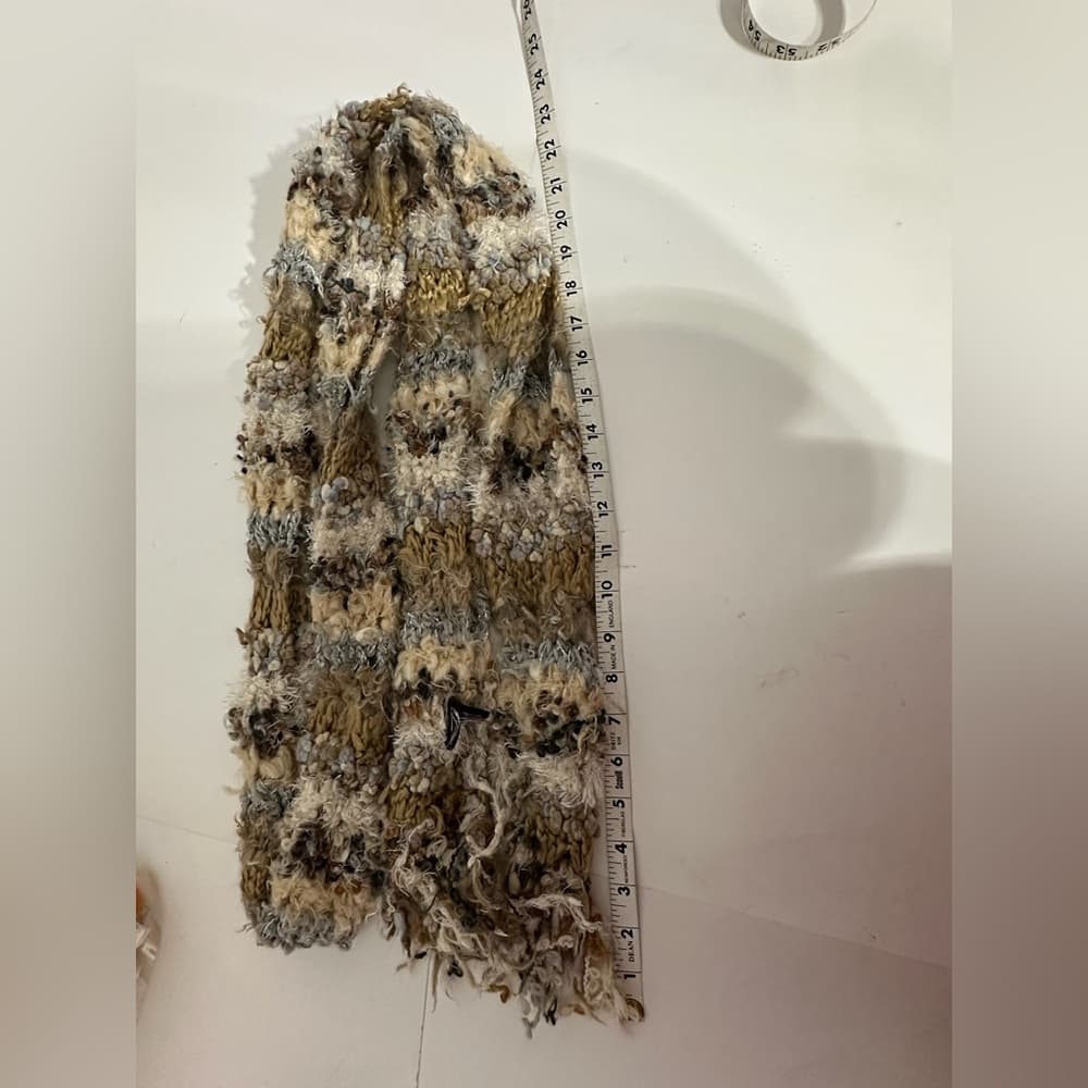 Chunky Textured Neutral Fringe Scarf Winter Resort Quiet Luxury - Thumbnail 2