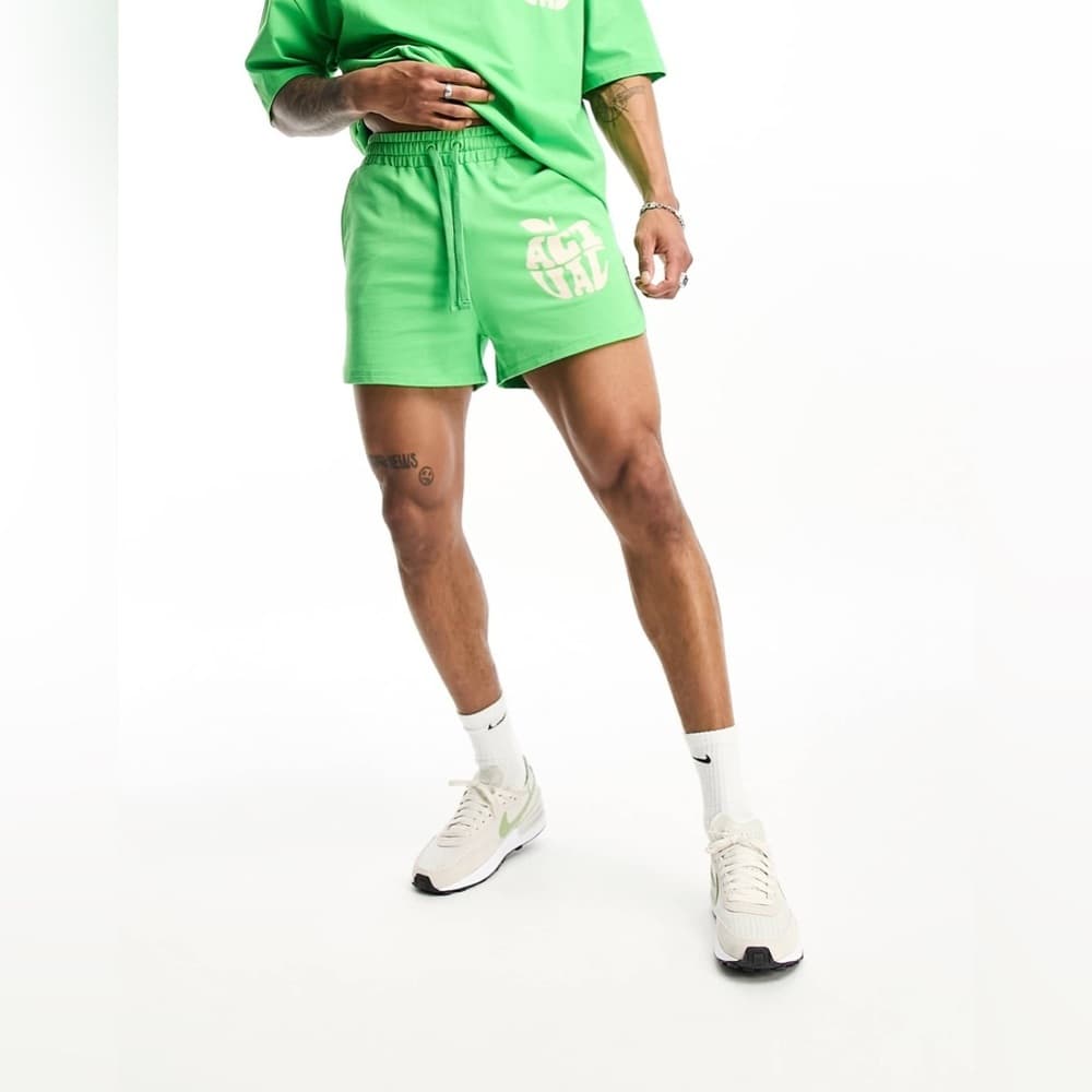 ASOS Actual Relaxed Runner Short with Apple Logo in Green Men’s Small - Thumbnail 3