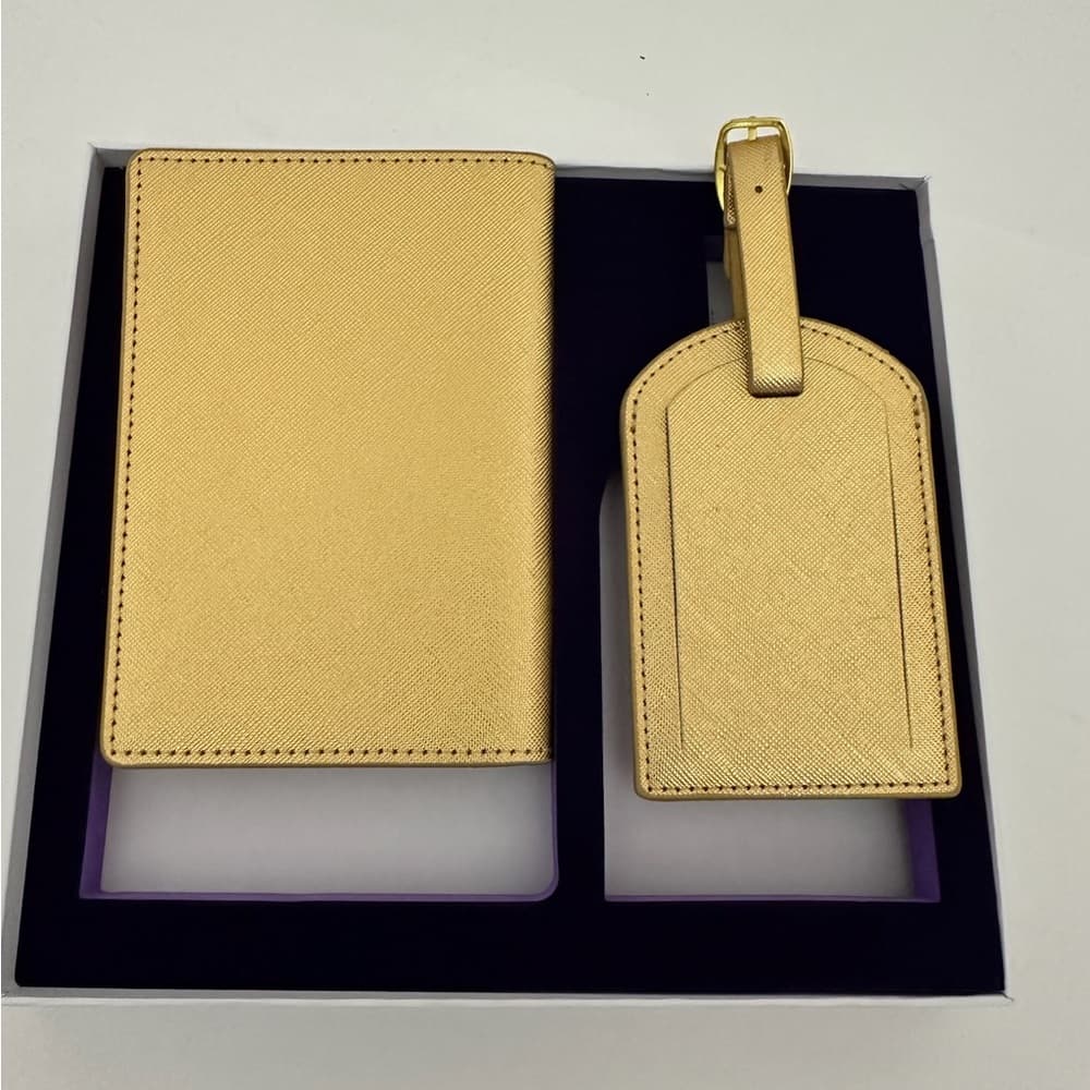 NIB Elton John Gold Passport Cover And Luggage Tag Farewell Tour VIP Gift Set - Thumbnail 2