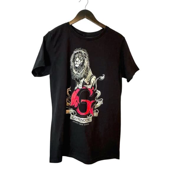 Harry Potter Gryffindor Lion Crest Black Graphic Tee Shirt Size Medium - Thumbnail 6