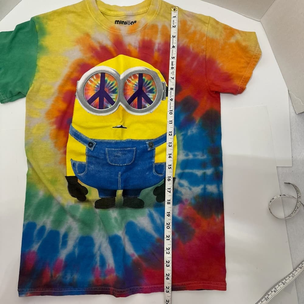 Minions Despicable Me Tie-Dye T-Shirt Size Small Peace Sign Glasses Graphic Tee