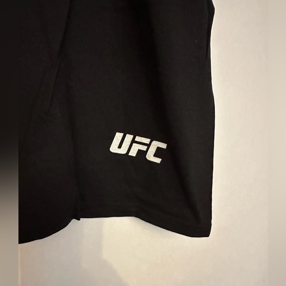 Conor McGregor Immortalized Tiger Reebok x UFC 2017 Money Fight T-Shirt (XL) - Thumbnail 7