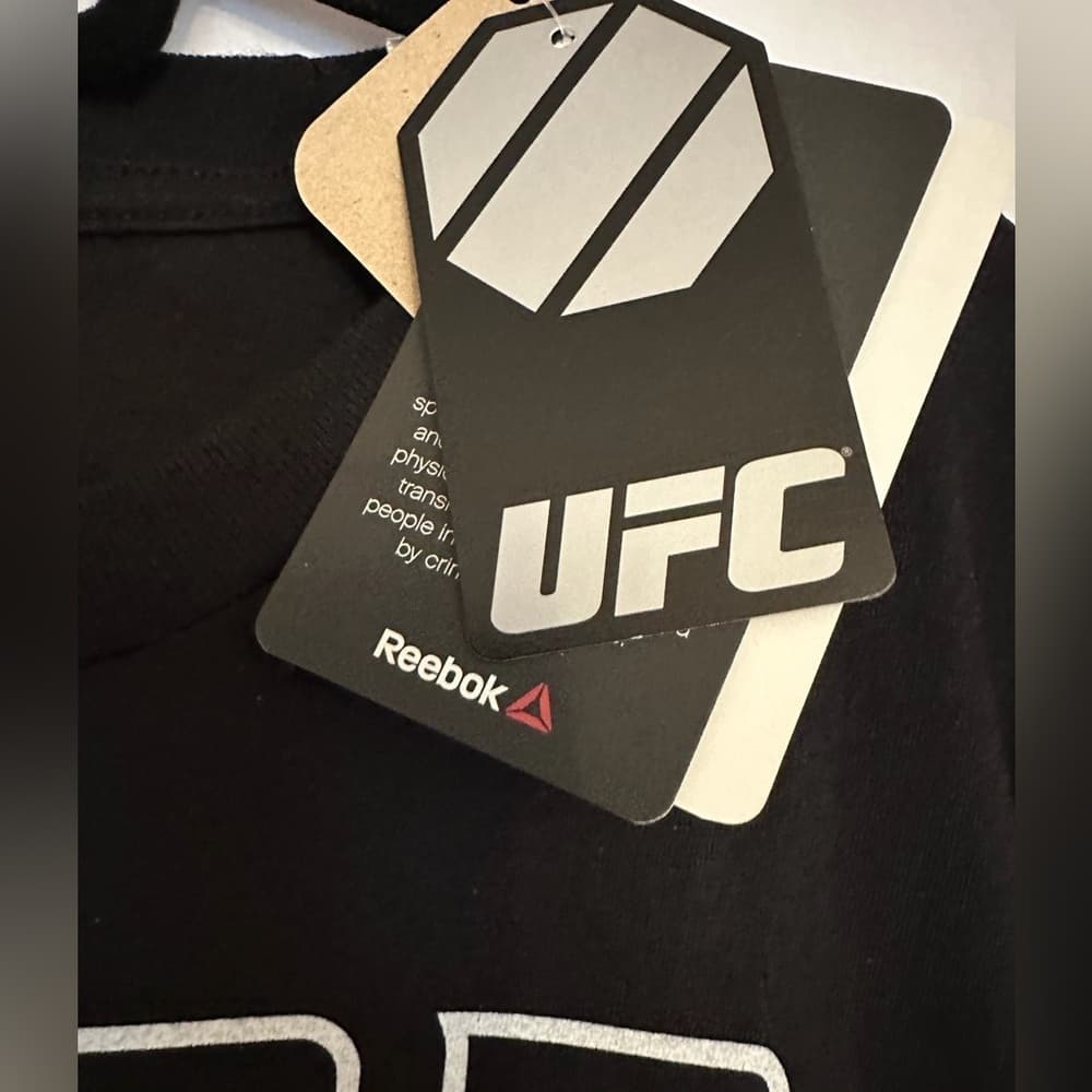 Conor McGregor Immortalized Tiger Reebok x UFC 2017 Money Fight T-Shirt (XL) - Thumbnail 5