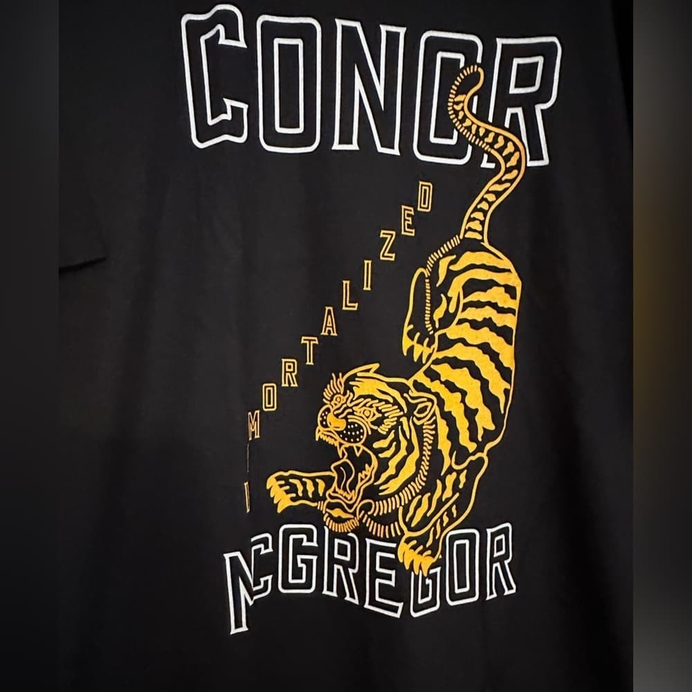 Conor McGregor Immortalized Tiger Reebok x UFC 2017 Money Fight T-Shirt (XL) - Thumbnail 8