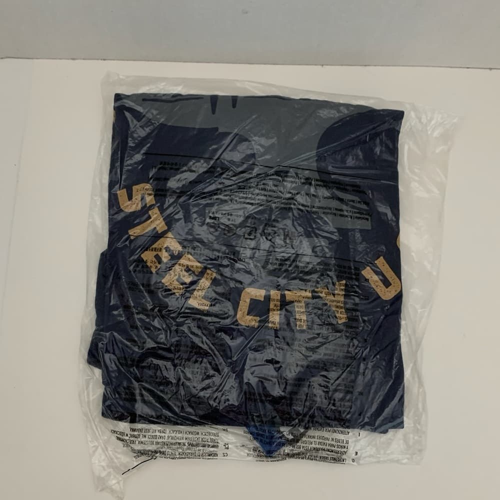 NWT Reebok UFC Fight Night Tee Pittsburgh PA Steel City USA Large Steel Anvil - Thumbnail 9