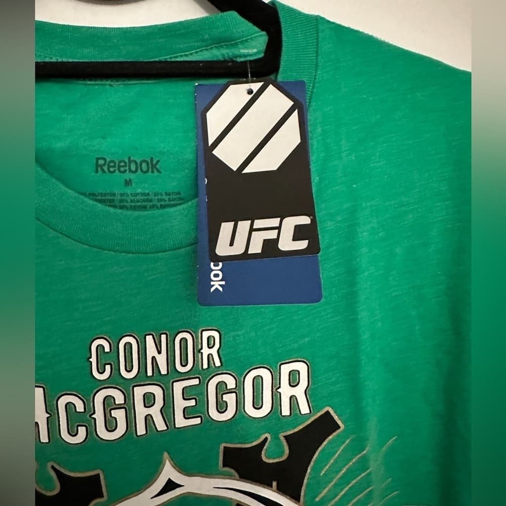 NWT Conor McGregor UFC Reebok Featherweight Champion T-Shirt Green Medium 2017 - Thumbnail 2