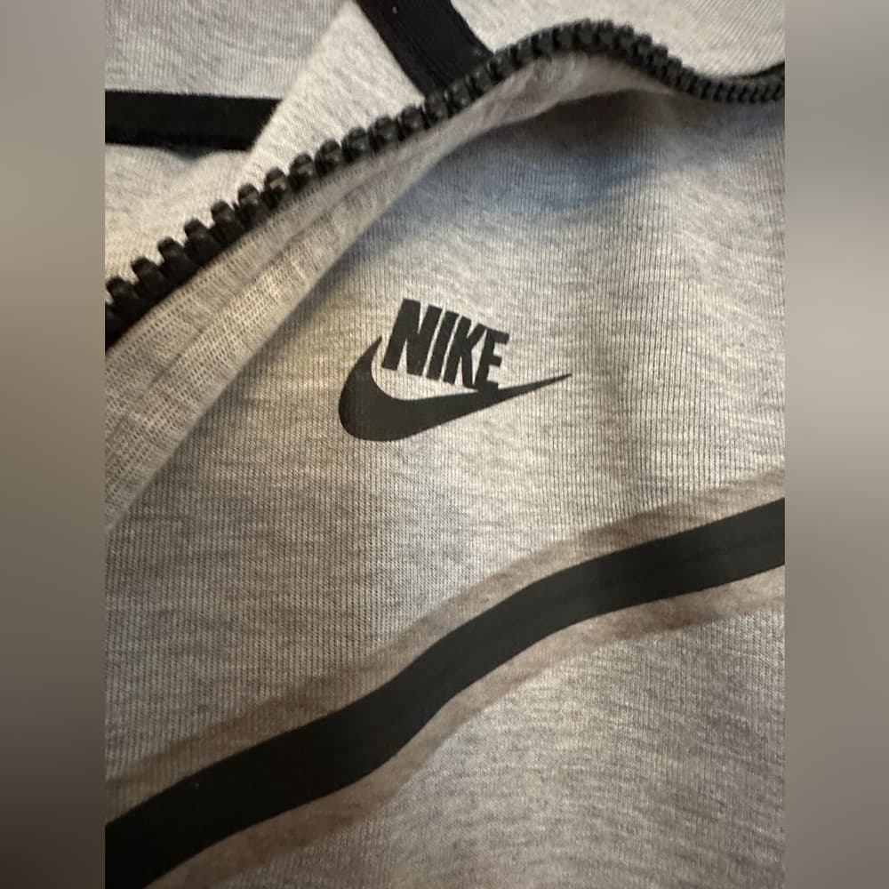 Nike Tech University of Houston Team Issue Gray Zip Hoodie UH NCAA Logo Large - Thumbnail 3
