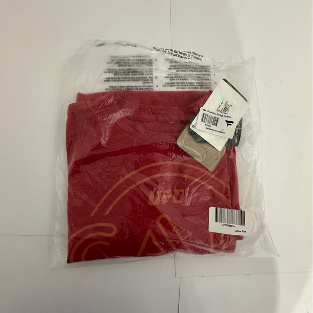 NWT Reebox UFC 214 Official Weigh-In Shirt Cali Red Sunset Logo Size Small - Thumbnail 12