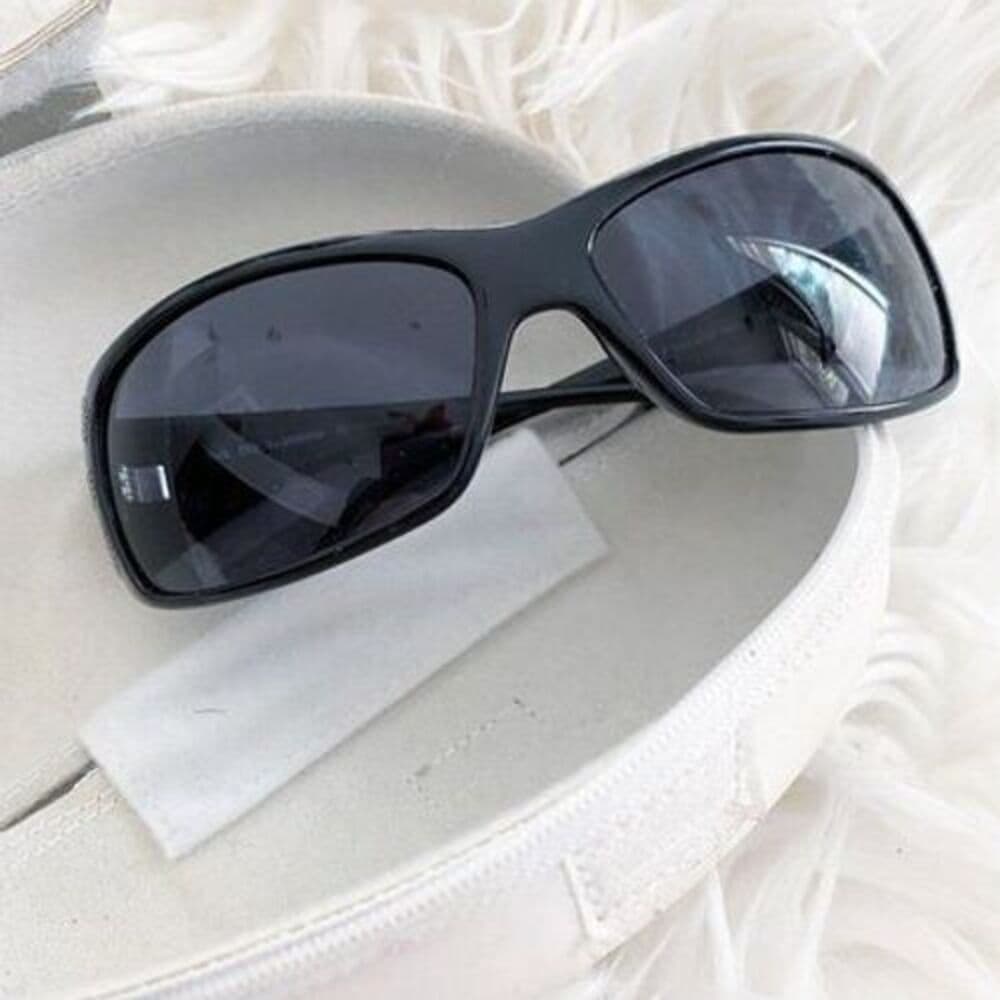 D&G Dolce and Gabbana Vintage Y2K Black 8009 "Studded" Rectangle Sunglasses - Thumbnail 2