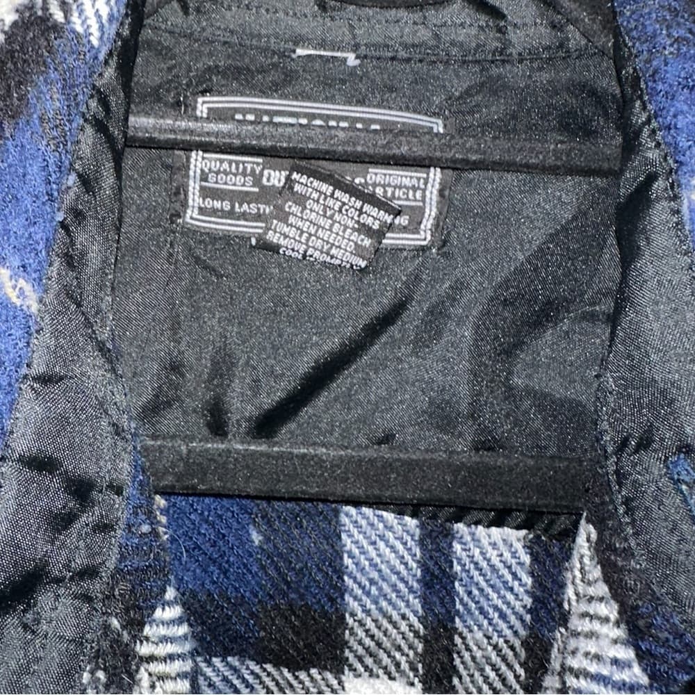 National Outfitters Plaid Flannel Blue Black White Shirt, Men’s Size Large - Thumbnail 3