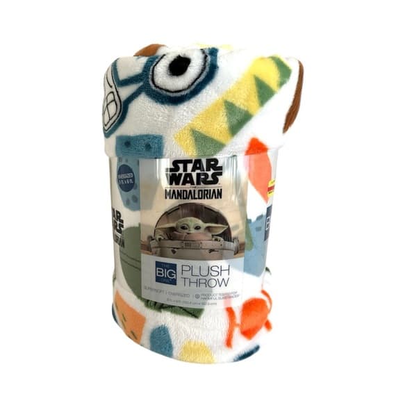 NWT Star Wars The Mandalorian Big One Plush Oversized Throw Blanket 6’x6’ Gift - Thumbnail 5