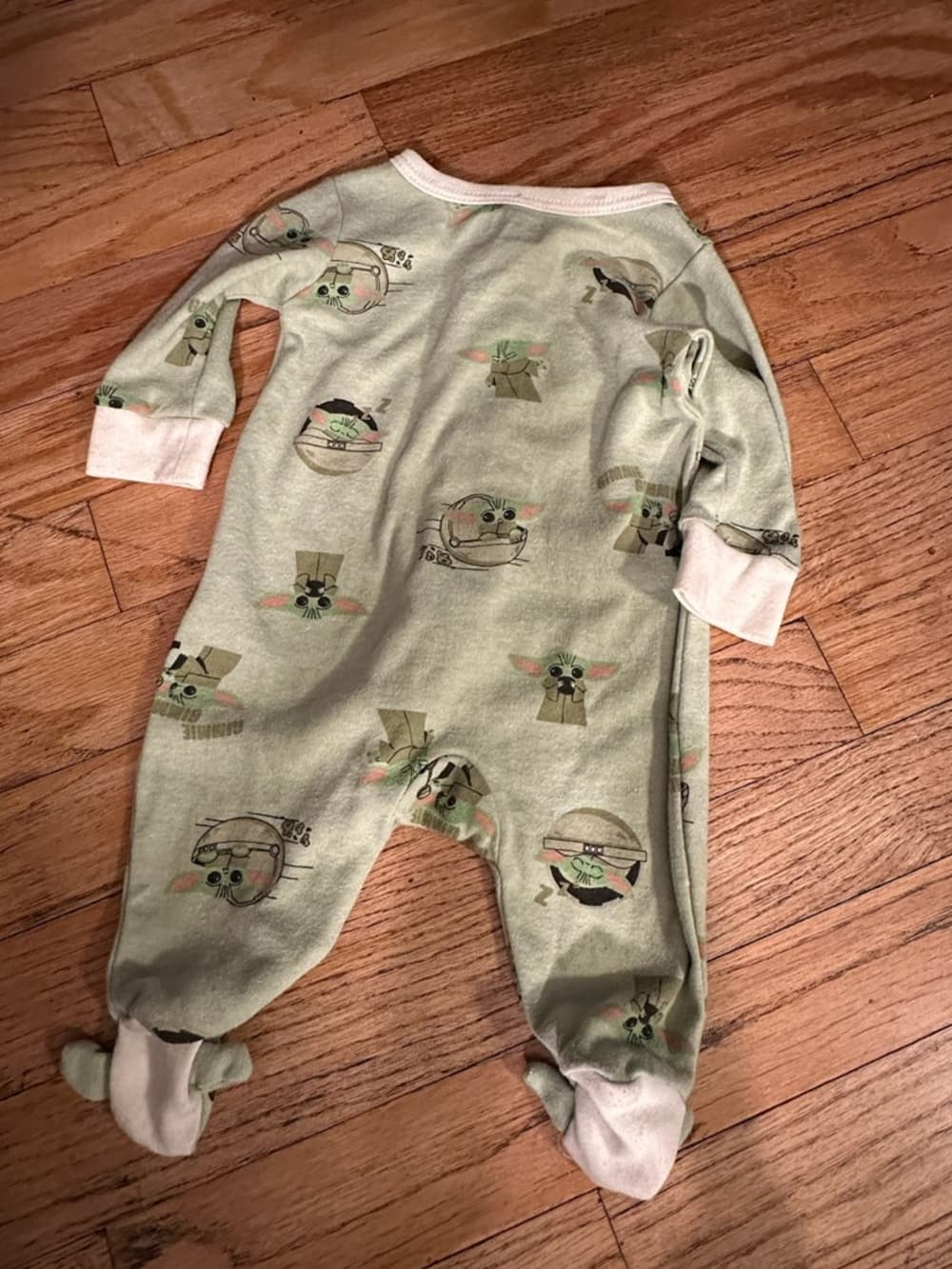 Star Wars Baby Yoda Grogu Footed Sleeper Pajamas Green 3M One Piece Onsie 3 Mon - Thumbnail 3