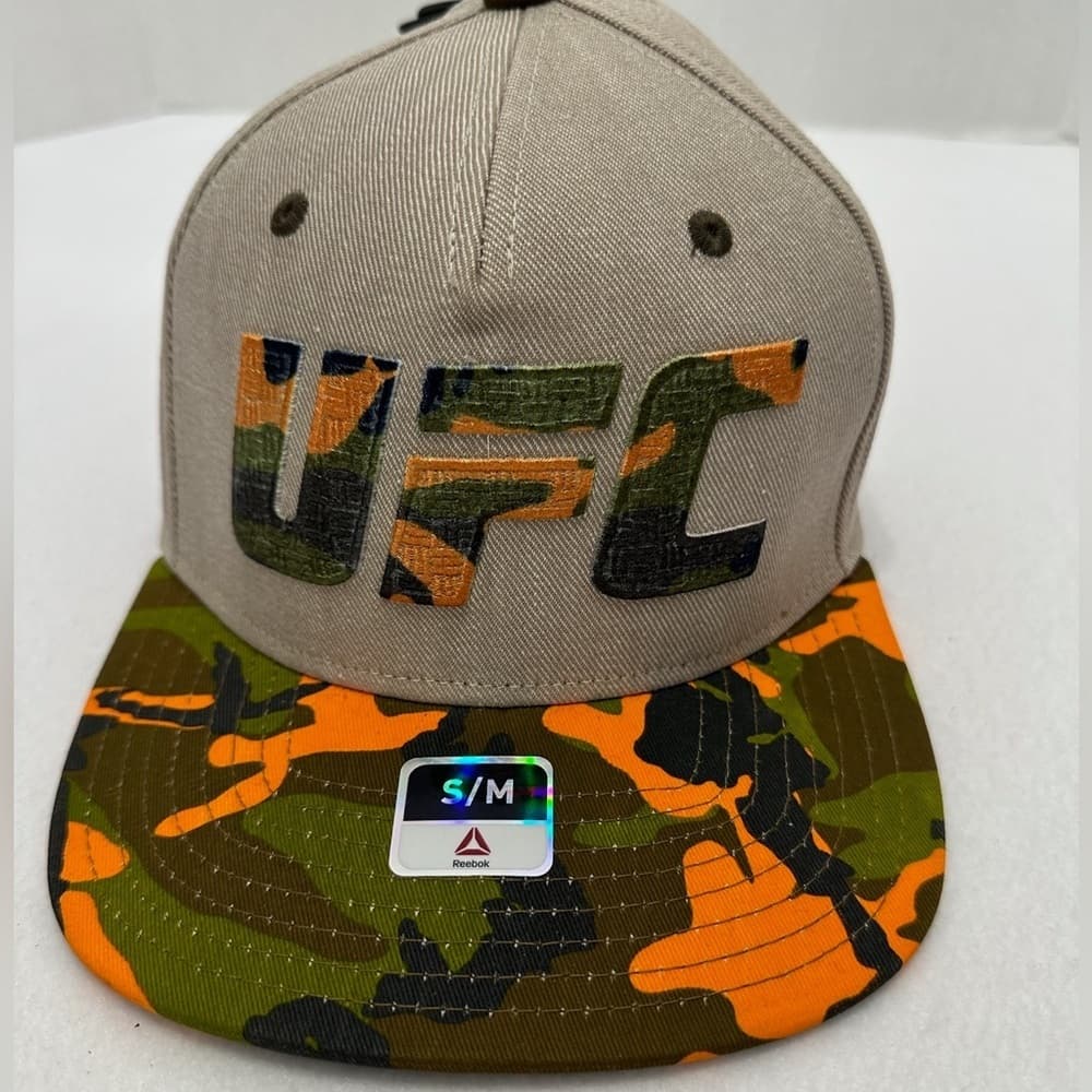 UFC X Reebok Camo Khaki Orange Flat Brim Flex SnapBack Hat RARE LE Deadstock S/M - Thumbnail 6