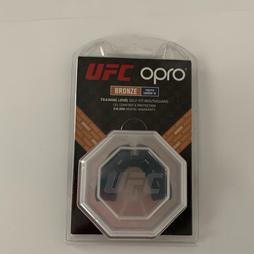UFC Opro Training Level Mouthguard Youth Bronze Impact Resistant Self Fit w Case - Thumbnail 4