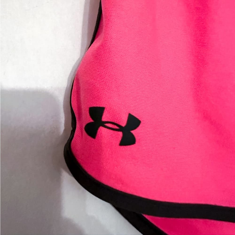 Under Armour Youth Loose HeatGear Pink Athletic Shorts Size XL (18-20) - Thumbnail 3