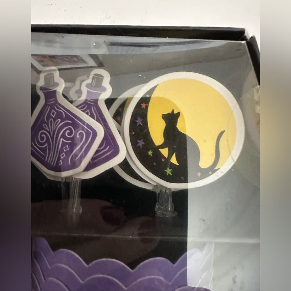 NIB Celebrate Halloween Cat Potion Baking Cup Kit Coffin Box 12 Cups 12 Toppers - Thumbnail 3