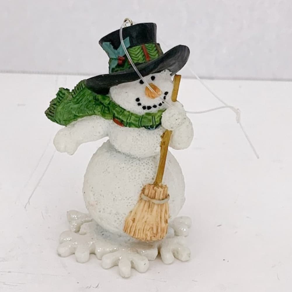 NWT Department 56 Snowman Ornament Top Hat Broom Vintage Classic Holiday Gift - Thumbnail 8