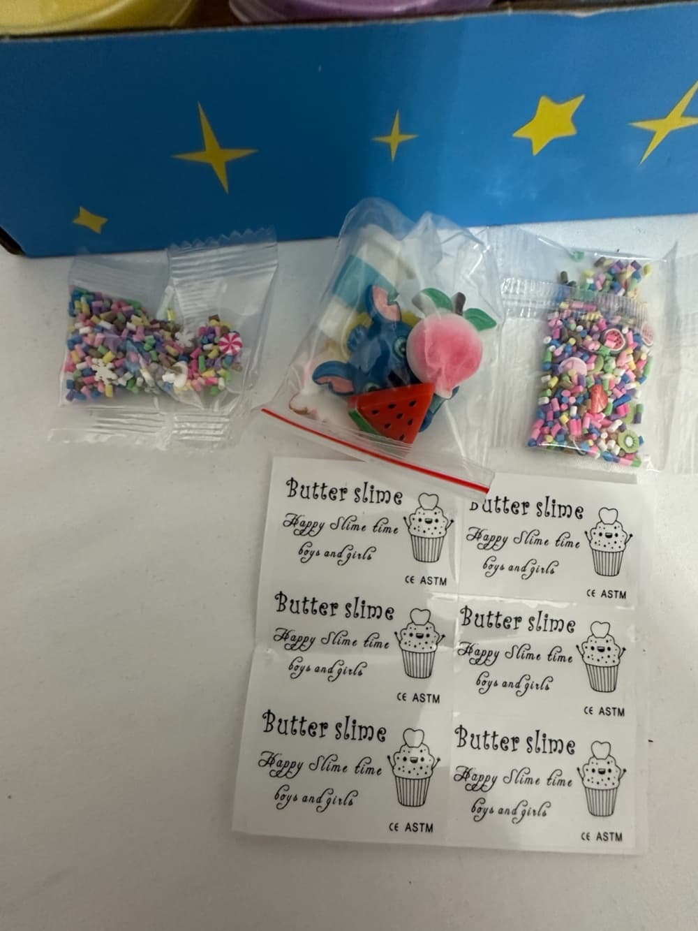 NIB Butter Slime DIY Unicorn Slime Kit 6 Pack With Charms & Sprinkles Great Gift - Thumbnail 3