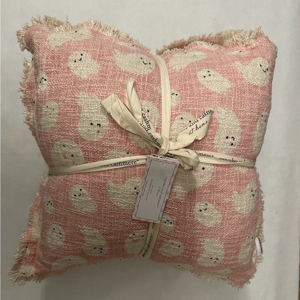 Cupcakes & Cashmere Set of 2 Halloween Pink Ghost Throw Pillows Frayed Edges - Thumbnail 5