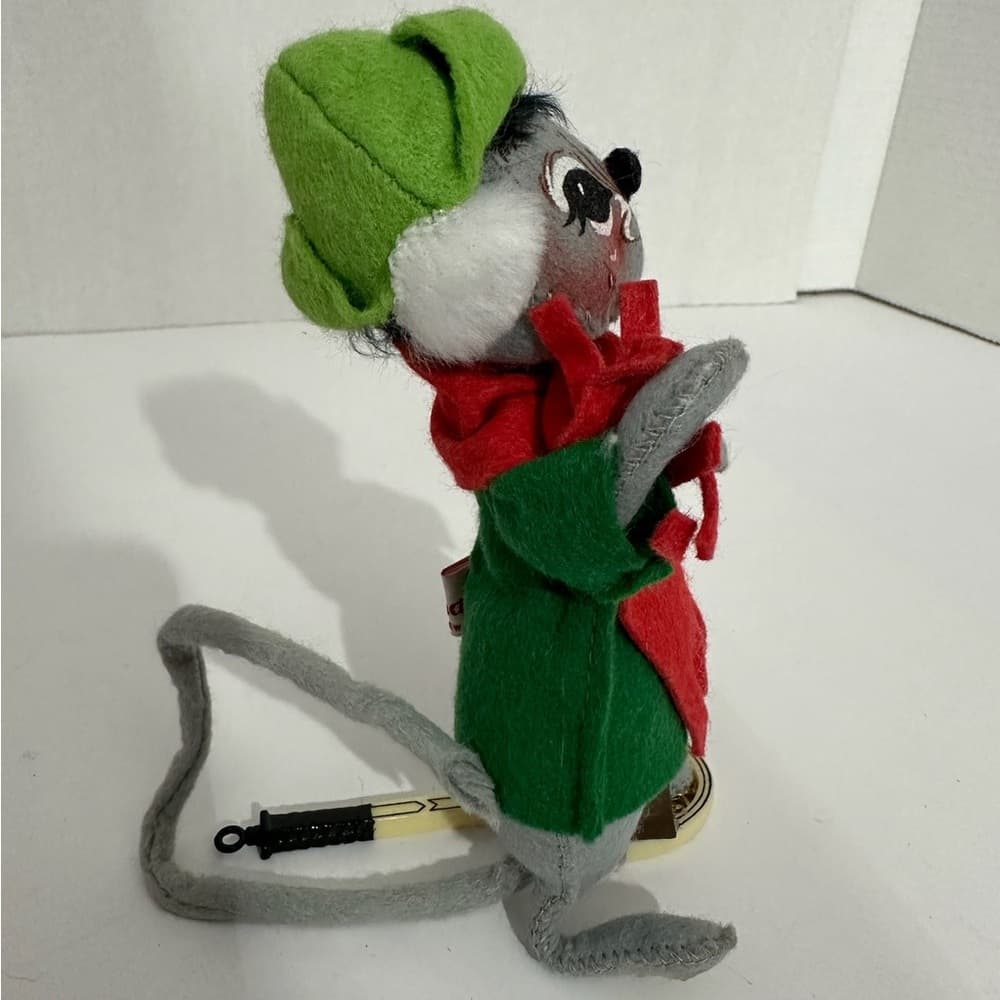 Annalee Vintage Felt Mouse Snowshoe Ice Skating Christmas Figurine Gift SEE NOTE - Thumbnail 3