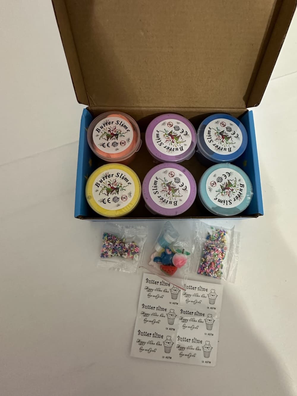 NIB Butter Slime DIY Unicorn Slime Kit 6 Pack With Charms & Sprinkles Great Gift - Thumbnail 2