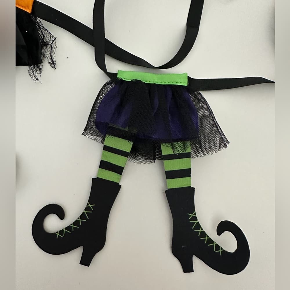 NWT Ashland Halloween Witch Legs Garland 6ft Decorative Accent Home Decor Fall - Thumbnail 3