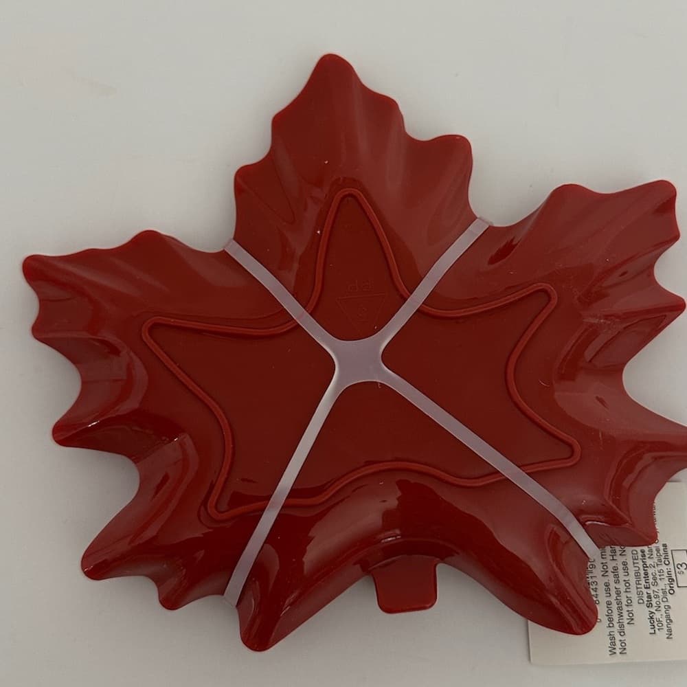 NWT Red Maple Leaf Shaped Serving Trays Set of 4 Autumn Fall Decor