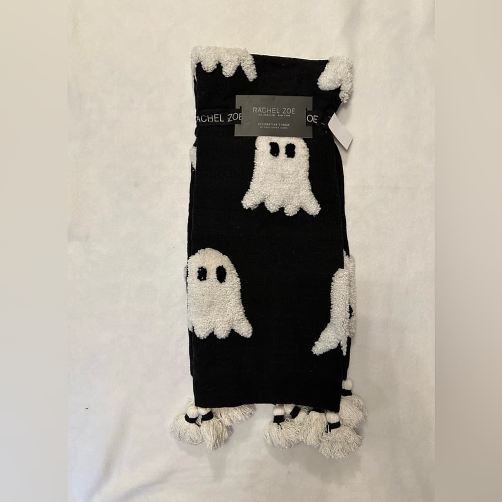NWT Rachel Zoe Halloween Throw Blanket Black Tufted Ghosts Tassel Cottagecore - Thumbnail 7