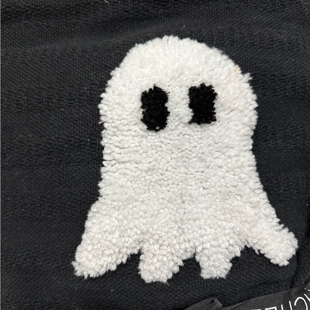 NWT Rachel Zoe Halloween Throw Blanket Black Tufted Ghosts Tassel Cottagecore - Thumbnail 4