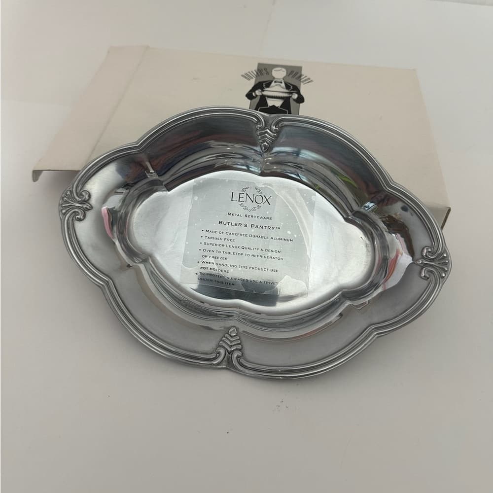 NIB Lenox Metal Butler’s Pantry Aluminum Serving Tray Dish