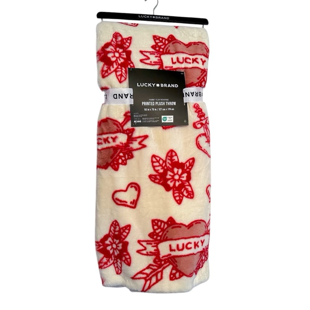 NWT Lucky Brand Tattoo Print Red Cream Plush Throw Blanket Valentine’s Day - Thumbnail 5