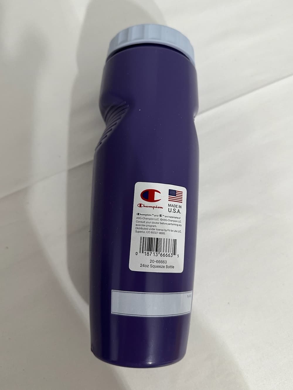 NWT Champion Quench Squeeze Bottle Purple 24oz Water Sports Gym Workout Gear - Thumbnail 2