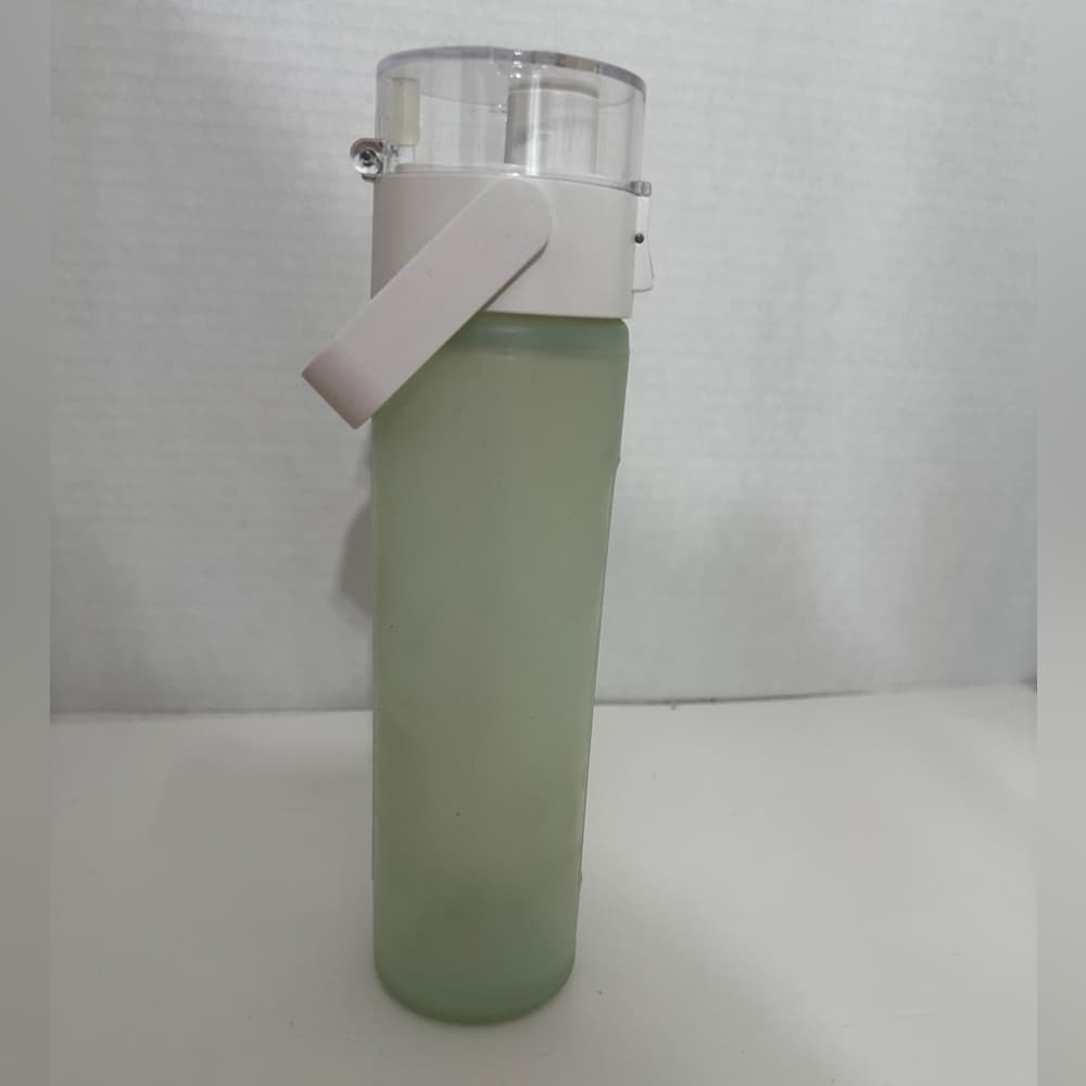 Takeya Green Insulated Water Bottle Flip Lock Clear Lid Wellness Hydration - Thumbnail 4