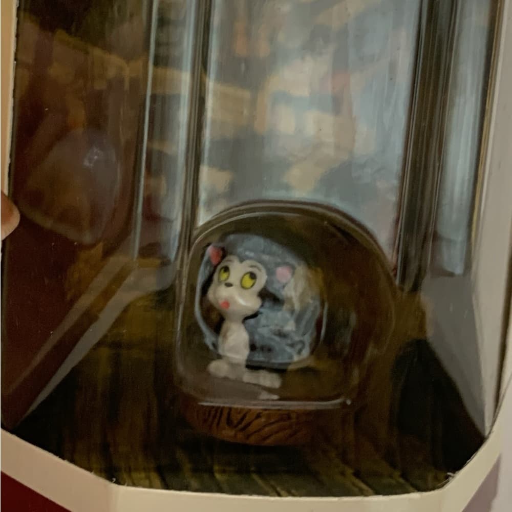 NIB Disney Tiny Kingdom Figaro from Pinocchio Figurine in Box Vintage - Thumbnail 12