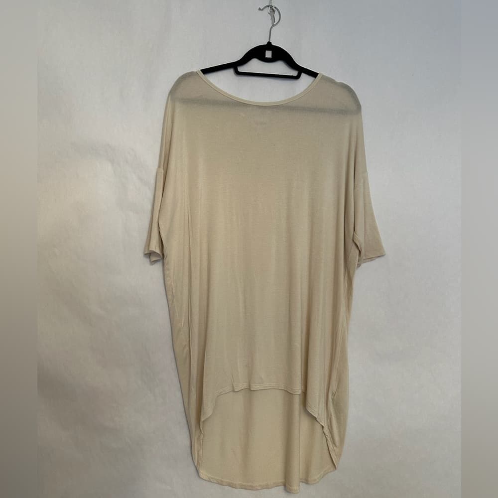 LuLaRoe Irma Tunic Top Cream Solid High Low Minimalist Medium Neutral Loungewear - Thumbnail 6