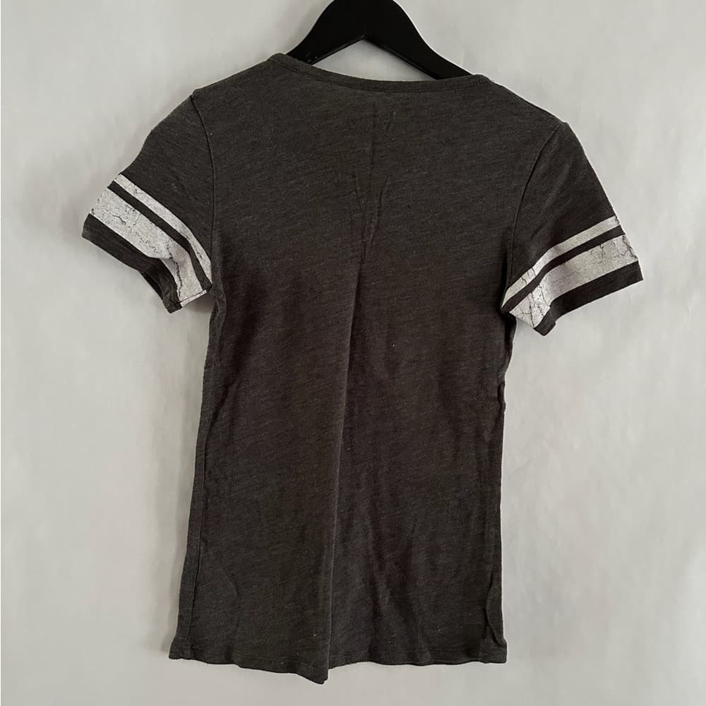 Majestic Baltimore Orioles Distressed Baseball Tee Gray V-Neck Striped Small - Thumbnail 2