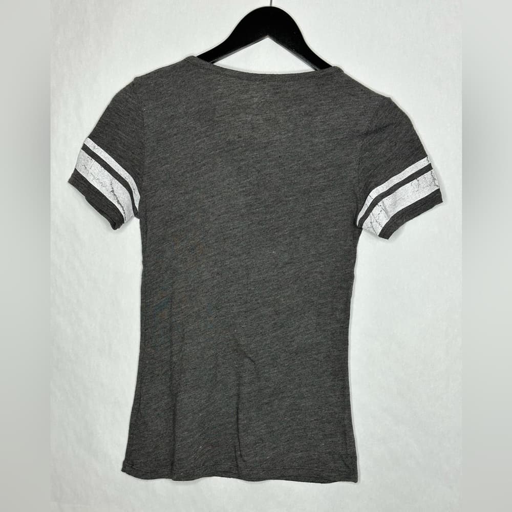 Majestic Baltimore Orioles Distressed Baseball Tee Gray V-Neck Striped Small - Thumbnail 10