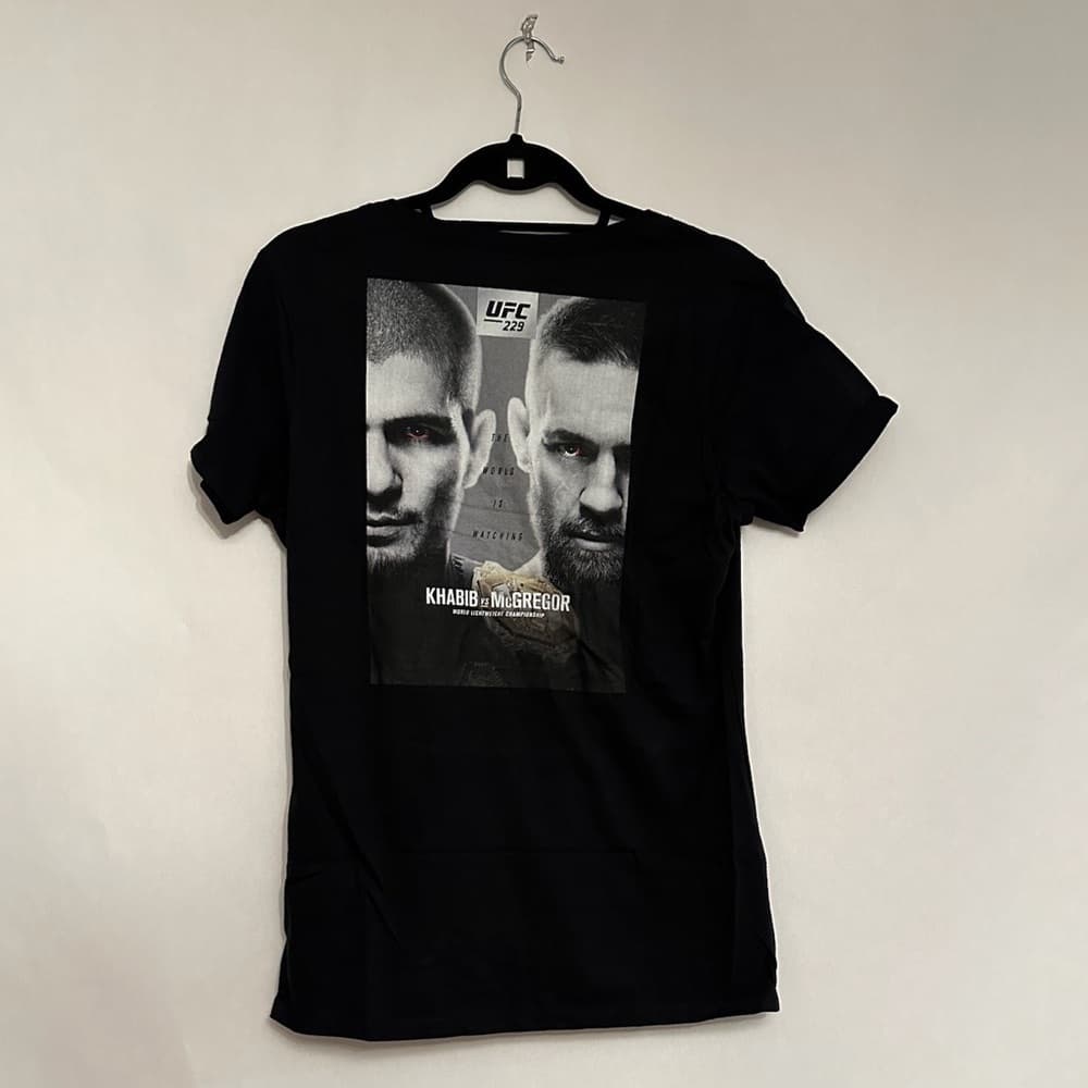UFC X Fanatics Deadstock UFC 229 Khaib vs Mcgregor The World is Watching Medium