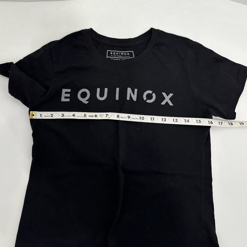 Equinox Black Women’s Shirt Fitted Graphic Tee Medium Fitness Life Gym Clubcore - Thumbnail 2