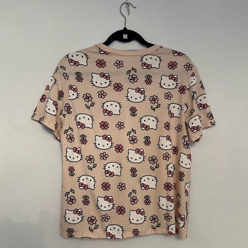 Hello Kitty Love Tribe Short-Sleeve Flower Face Printed T-Shirt Juniors Large - Thumbnail 5