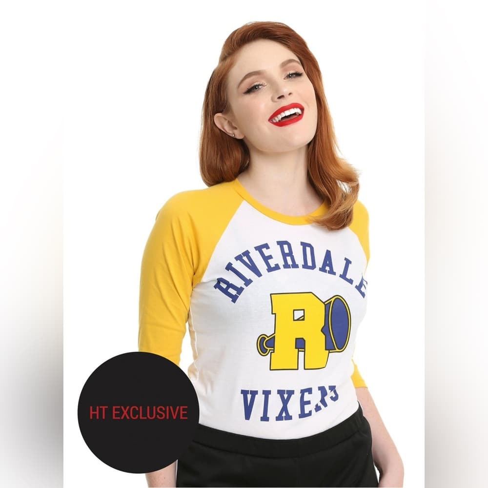NWT Riverdale Vixens Hot Topic Yellow White 3/4 Sleeve Raglan Tee Small Juniors - Thumbnail 8